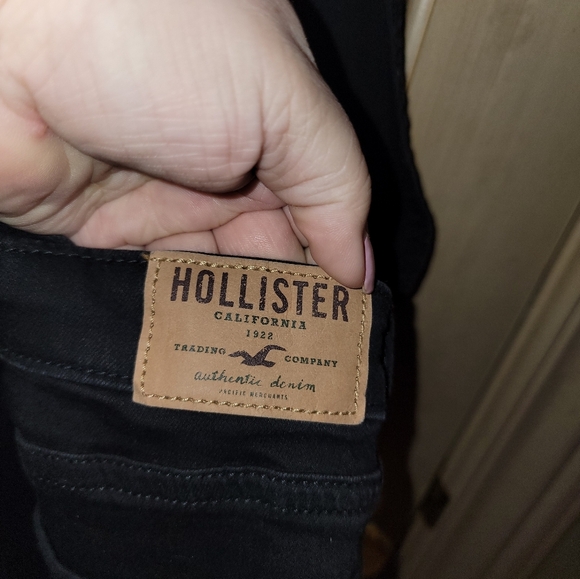 Misses sz M Hollister Black denim overall shorts distressed - Picture 7 of 8